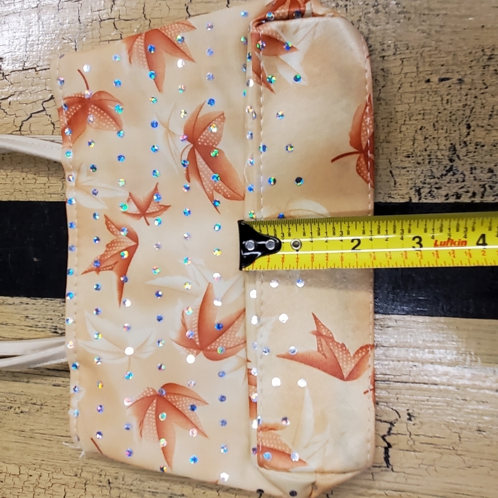 👜 New Small zip closure wristlet purse - Picture 5 of 11